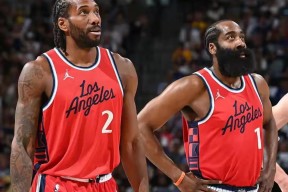 熊猫体育官方网站-魔术主帅加长三分绝杀湖人