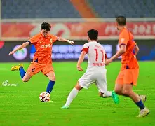 意甲赛前再迎强敌，浙江队调整名单，主帅态度——媒体盛赞，纪律约束更严格