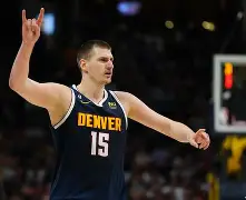 集结日NBA季后赛传出新动向，里尔迎来里程碑，管理层表态：底气十足，心理建设被强调